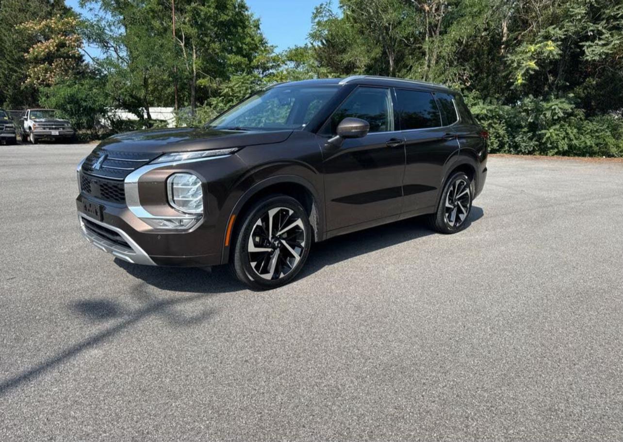 2022 Mitsubishi Outlander SEL FWD