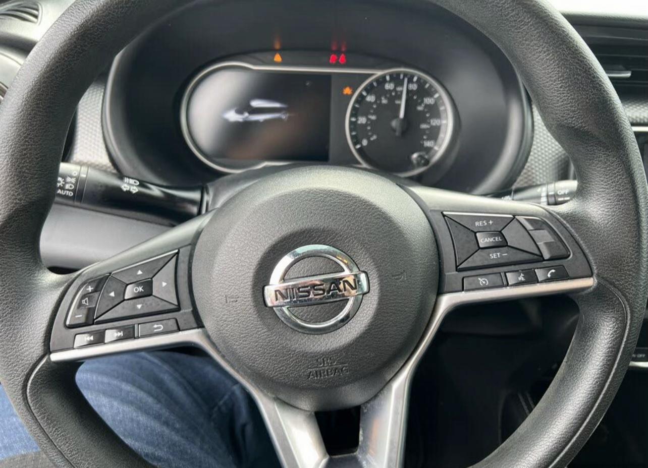 2018 Nissan Kicks SV FWD | Gas Saver, Stylish & Ready To Ride | West Alabama Wholesale - Image 3