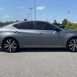 2020 Nissan Altima 2.5 SR FWD