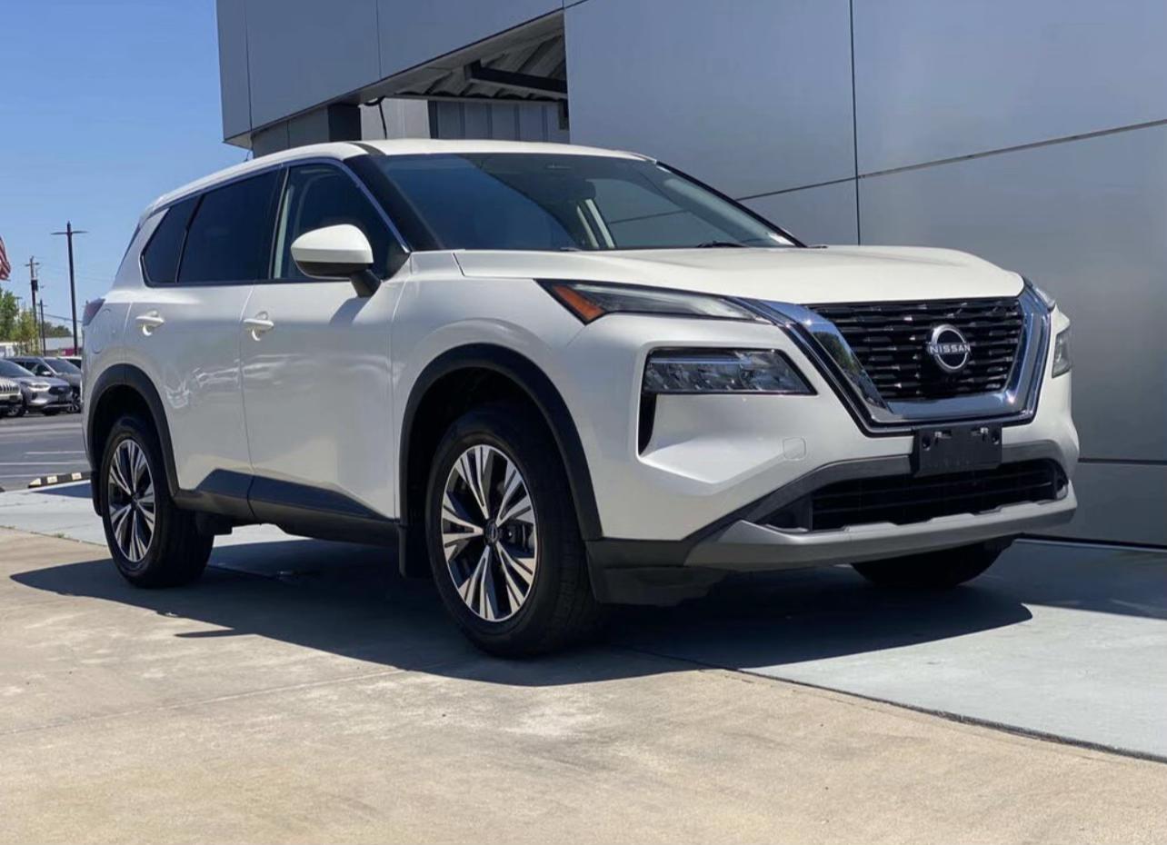 2023 Nissan Rogue SV FWD | Newer SUV, Great MPG & Ready To Go | West Alabama Wholesale - Image 4