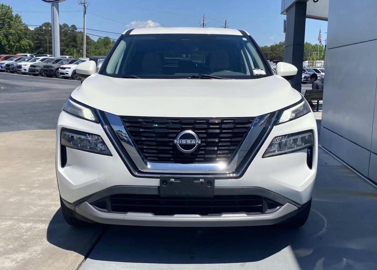 2023 Nissan Rogue SV FWD | Newer SUV, Great MPG & Ready To Go | West Alabama Wholesale - Image 3