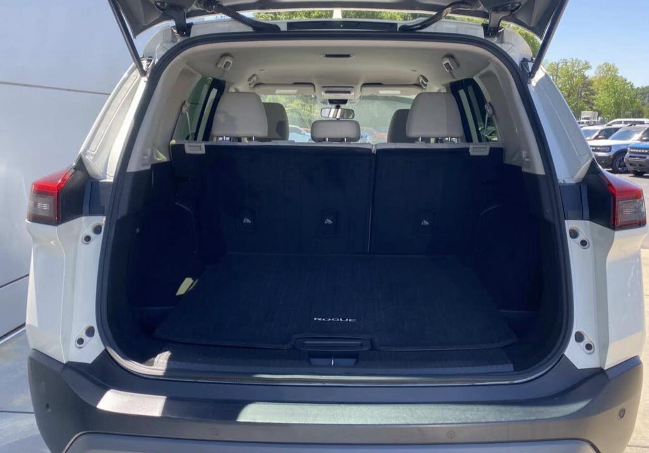 2023 Nissan Rogue SV FWD | Newer SUV, Great MPG & Ready To Go | West Alabama Wholesale - Image 10