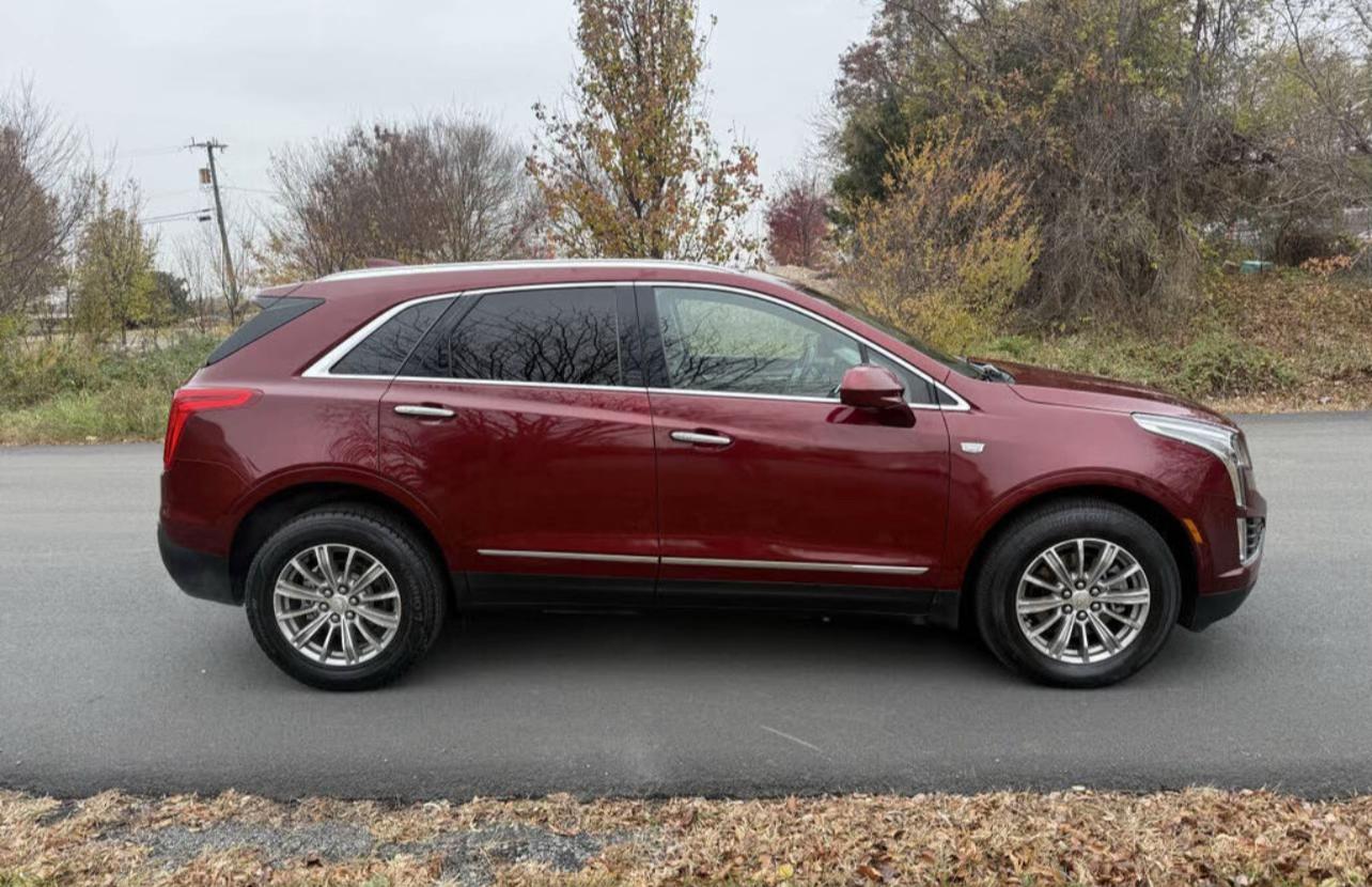 2017 Cadillac XT5 Luxury FWD