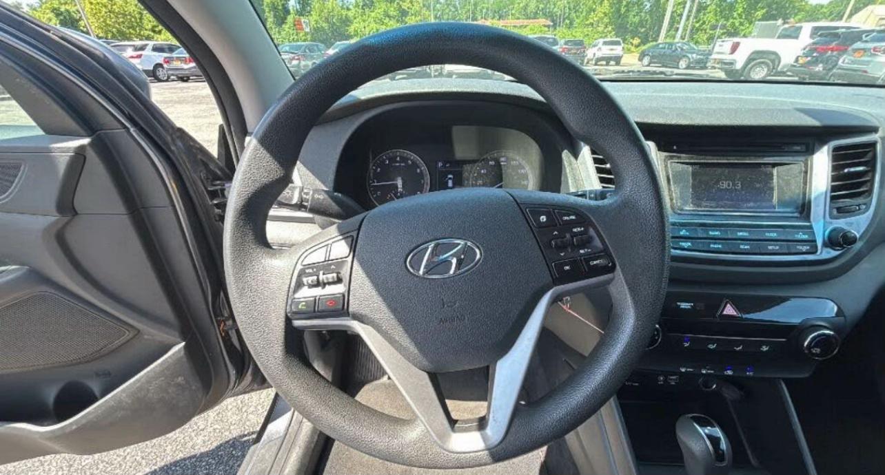 2018 Hyundai Tucson 2.0L SE FWD | Spacious, Reliable SUV with Financing Available | West Alabama Wholesale - Image 6