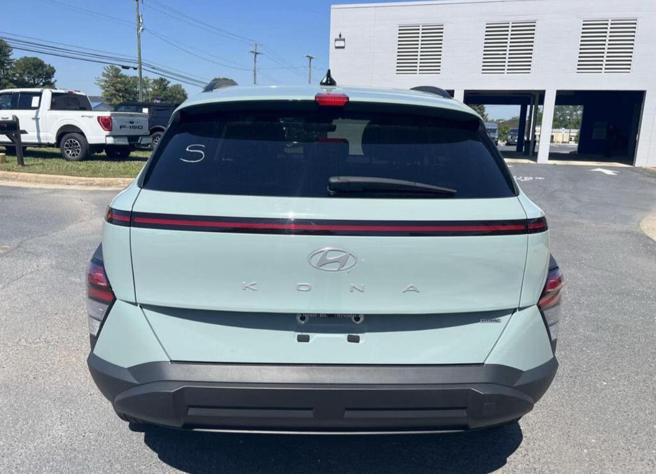 2024 Hyundai Kona SEL AWD | Modern AWD Crossover with Standout Style | West Alabama Wholesale - Image 4