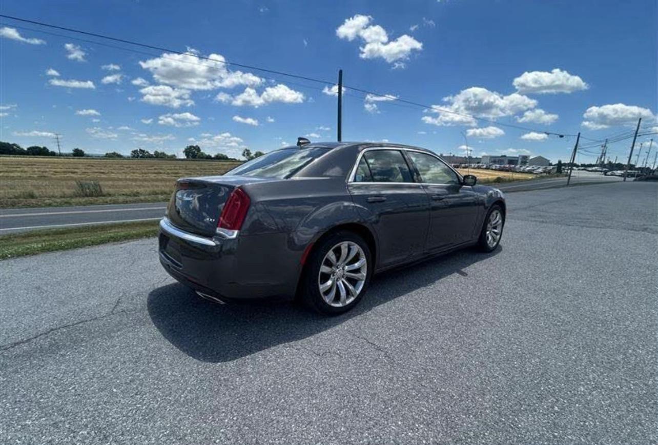 2019 Chrysler 300 Touring RWD | Bold Look, Smooth Ride & Strong Performance | West Alabama Wholesale - Image 7