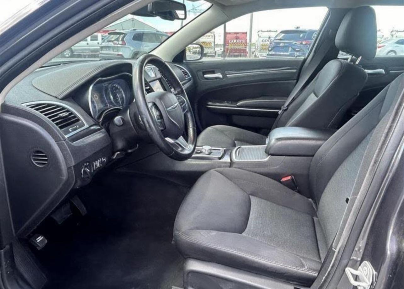 2019 Chrysler 300 Touring RWD | Bold Look, Smooth Ride & Strong Performance | West Alabama Wholesale - Image 3