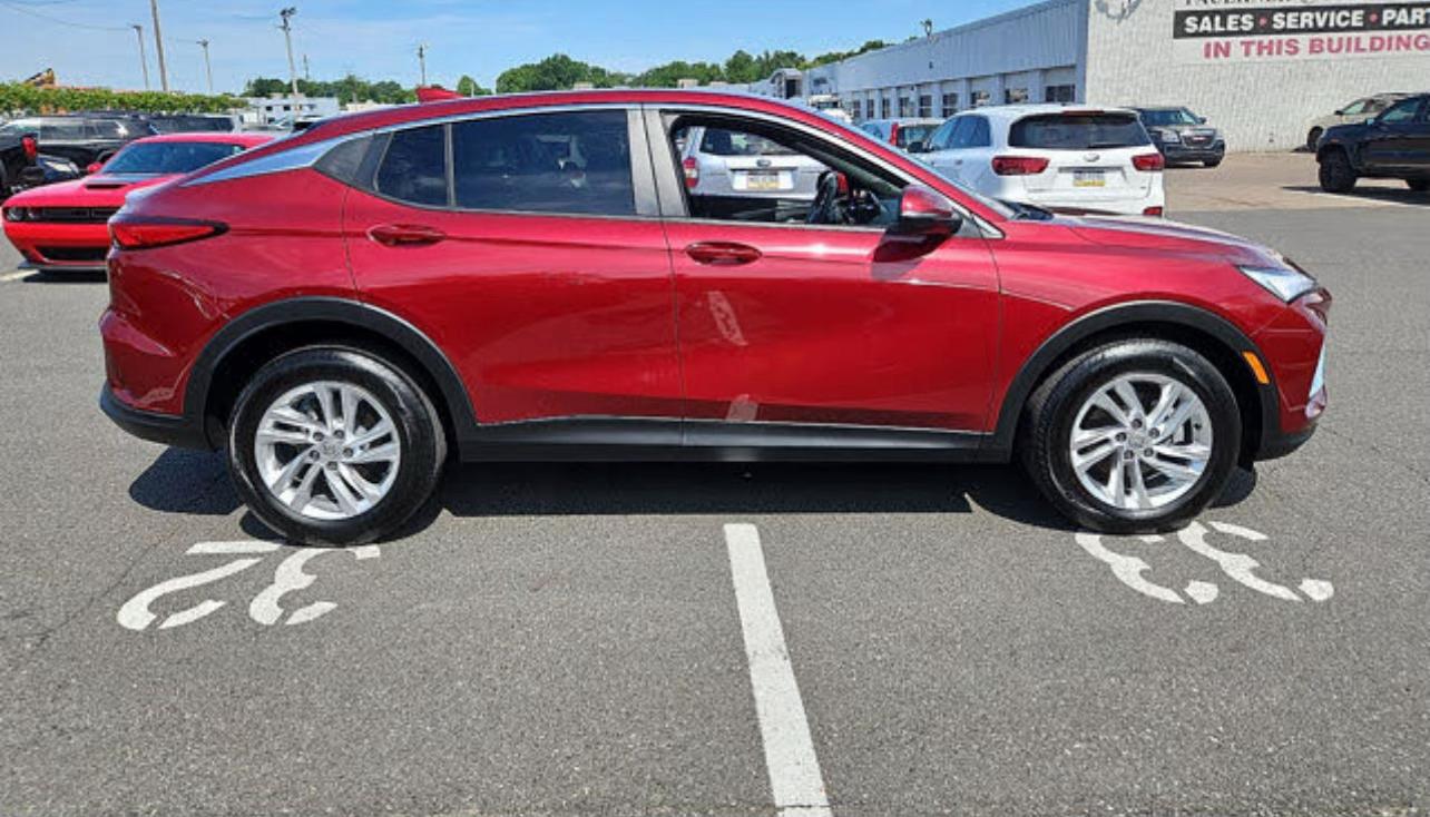 2024 Buick Envista Preferred FWD | Low Miles, Modern Style & 30 MPG | West Alabama Wholesale